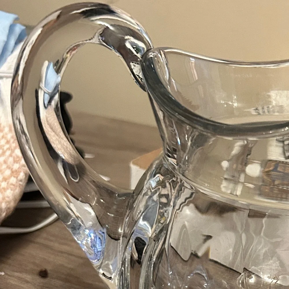 Vintage unbranded Heisey Colonial clear glass pitcher
